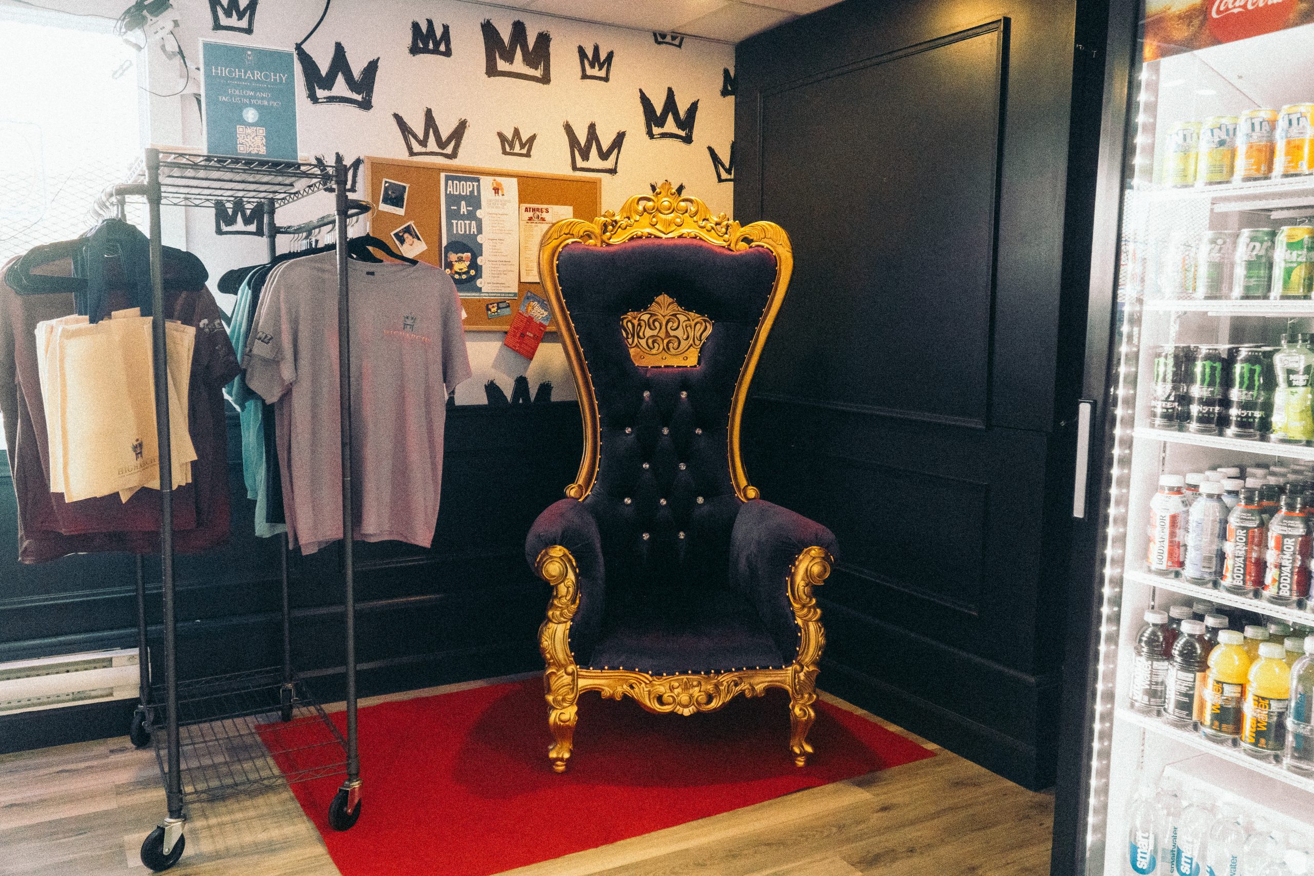 Royal throne at Higharchy Dispensary